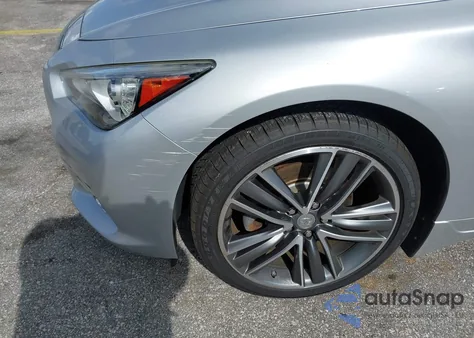 2015 Infiniti Q50 Premium z USA, uszkodzony, nr VIN JN1BV7AR6FM391725